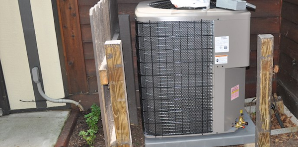 Vente, installation et réparation de système de chauffage, climatisation et de thermopompe à Saint-Jérôme, Lanaudière, Laurentides et la Rive-Nord de Montréal / Climatisation Joliette